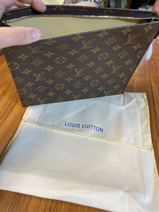 LV Zipper Pouch (dupe)