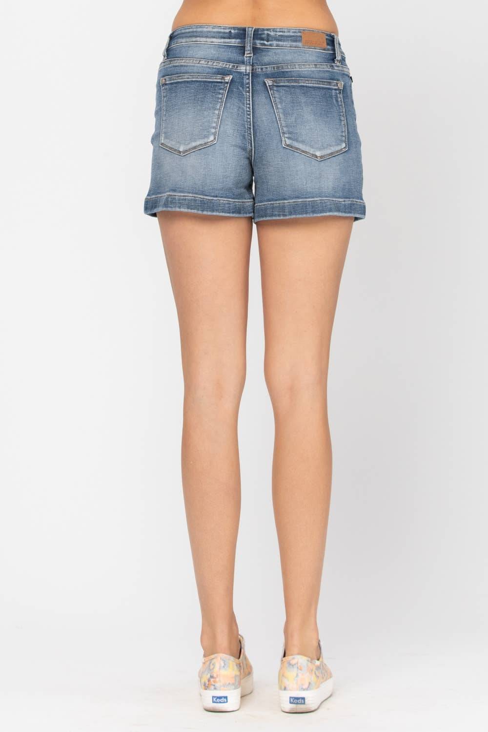 MID-RISE 1" Hem Cuffed Shorts (XL Only)