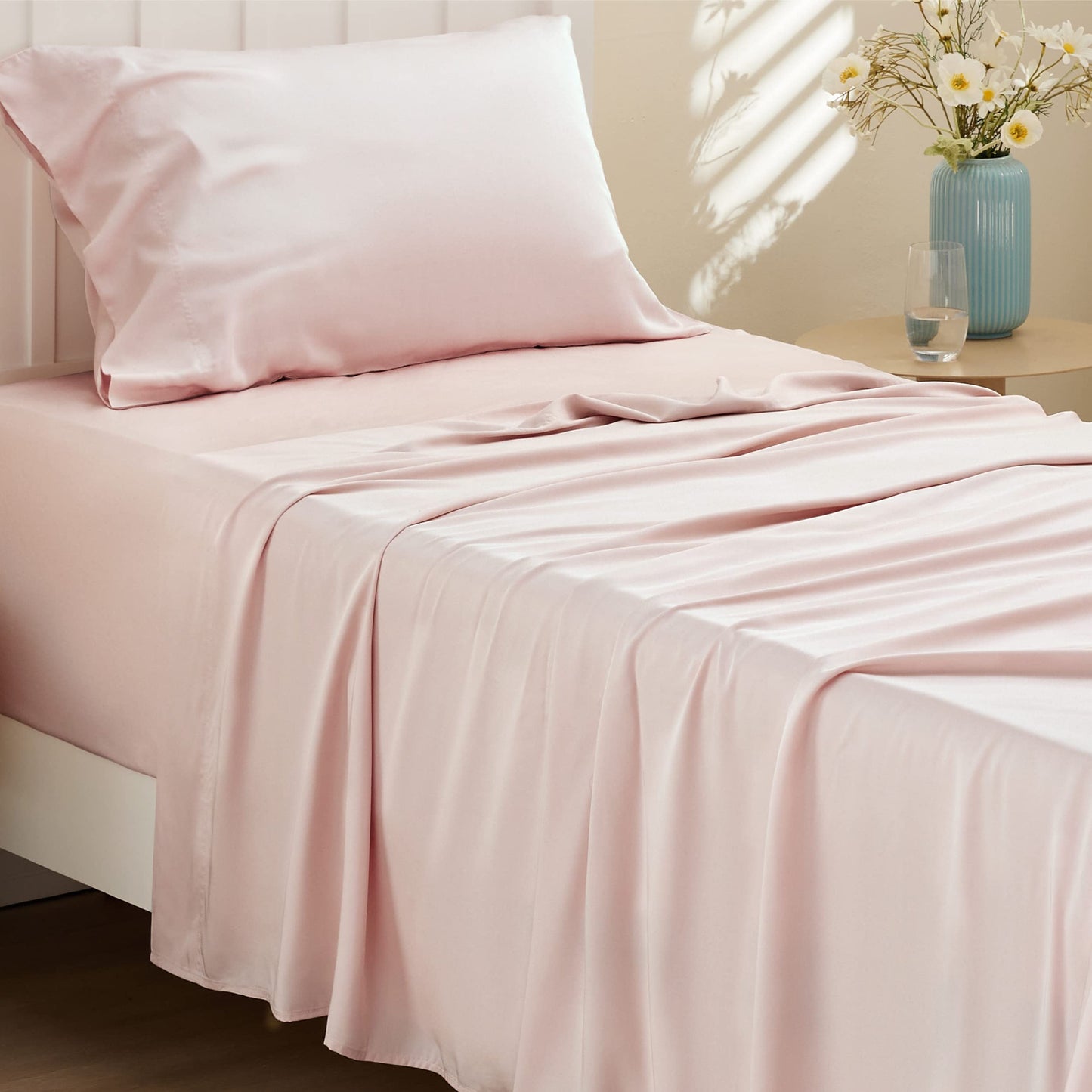 Bedsure Queen Sheet Set, Cooling Sheets for Queen Size Bed Set, Rayon Derived from Bamboo, Breathable & Soft Deep Pocket Up to 16 Inches, Hotel Luxury Silky Bedding, Bedsheet & Pillowcases, Dark Grey