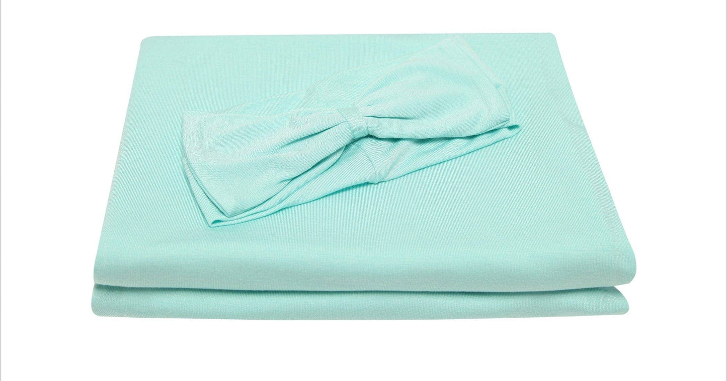 PoshTOT Green Swaddle With Headband Set