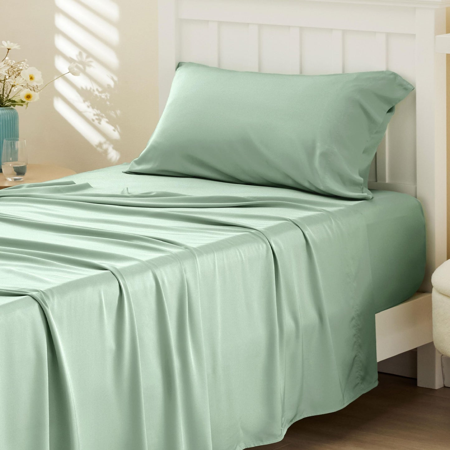 Bedsure Queen Sheet Set, Cooling Sheets for Queen Size Bed Set, Rayon Derived from Bamboo, Breathable & Soft Deep Pocket Up to 16 Inches, Hotel Luxury Silky Bedding, Bedsheet & Pillowcases, Dark Grey