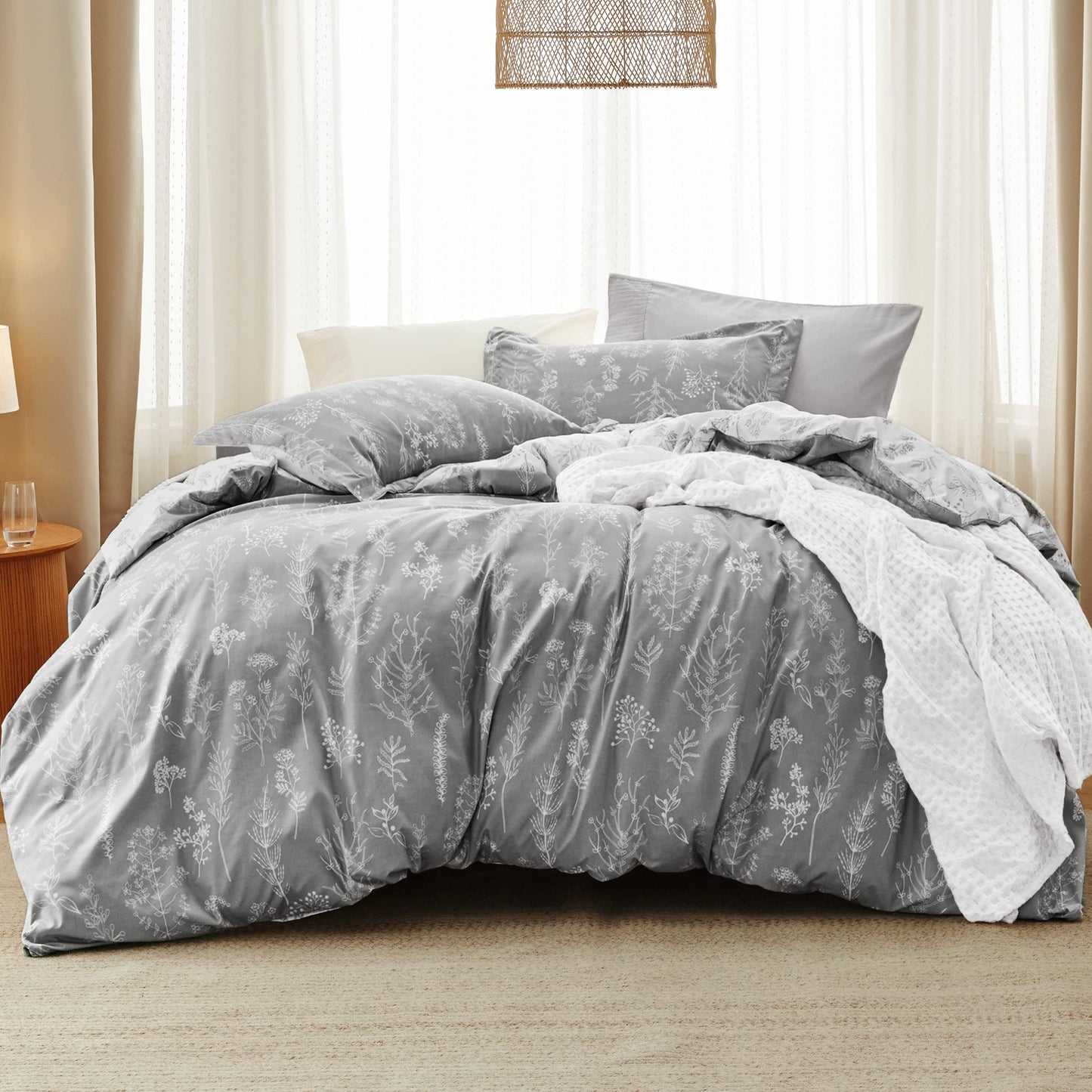 Bedsure Queen Comforter Set - Dark Purple Bed Set, 3 Pieces Cute Floral Bedding, 1 Soft Reversible Botanical Flowers Comforter and 2 Pillow Shams