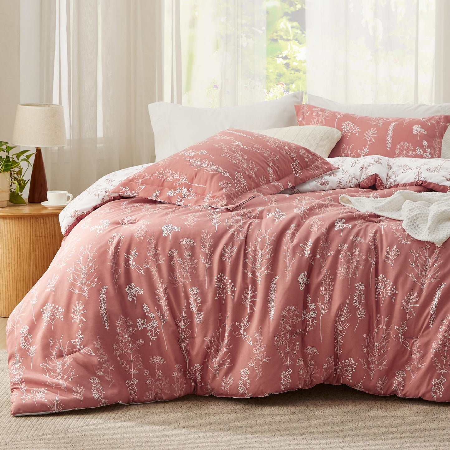 Bedsure Queen Comforter Set - Dark Purple Bed Set, 3 Pieces Cute Floral Bedding, 1 Soft Reversible Botanical Flowers Comforter and 2 Pillow Shams