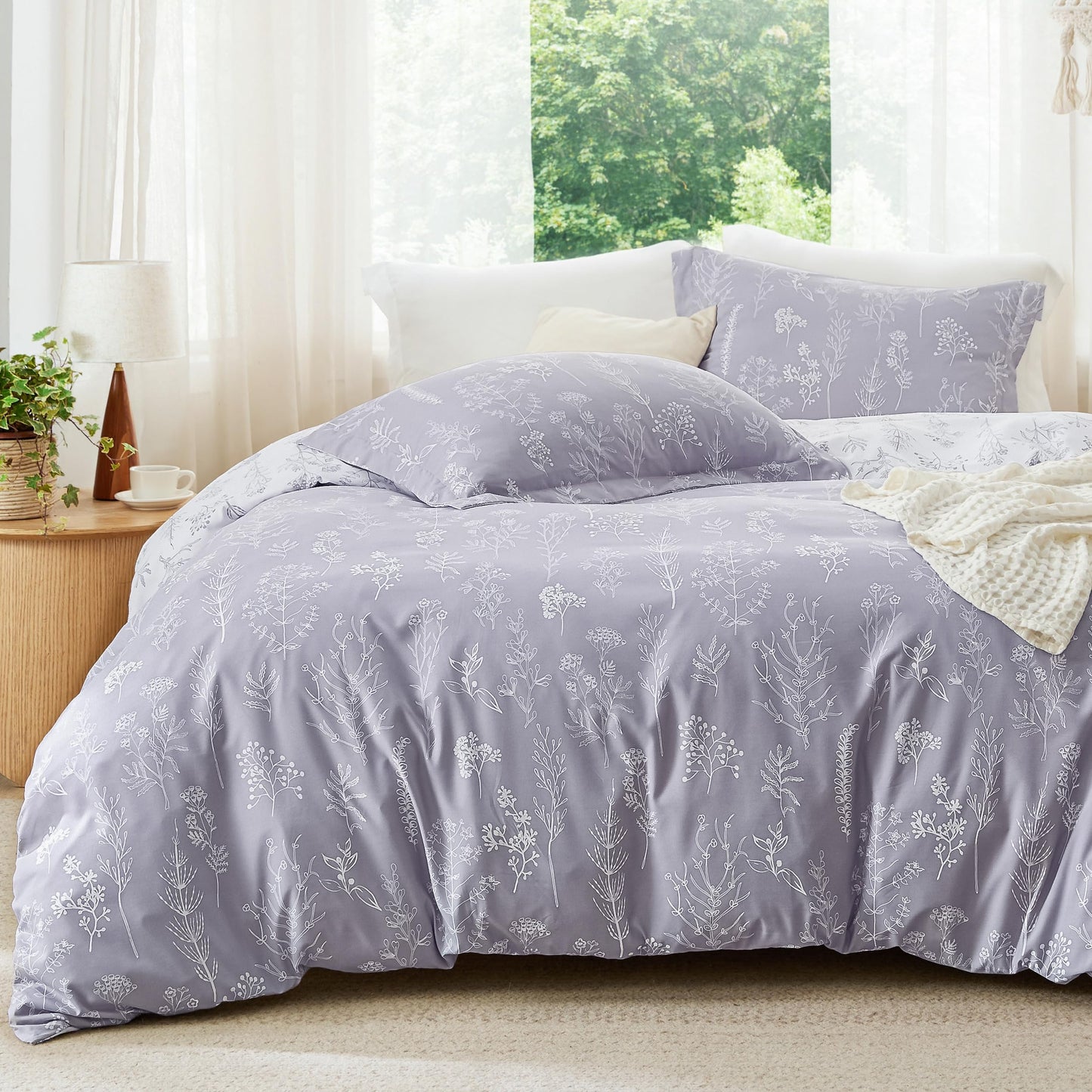 Bedsure Queen Comforter Set - Dark Purple Bed Set, 3 Pieces Cute Floral Bedding, 1 Soft Reversible Botanical Flowers Comforter and 2 Pillow Shams