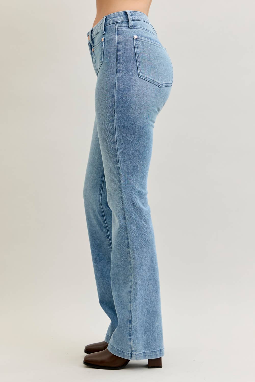 MR Bootcut Contrast Wash & Front Patch Pocket