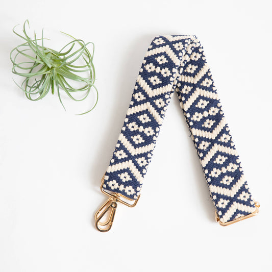 $2.97 Closeout Guitar Style Purse Strap, Navy/Cream Geo